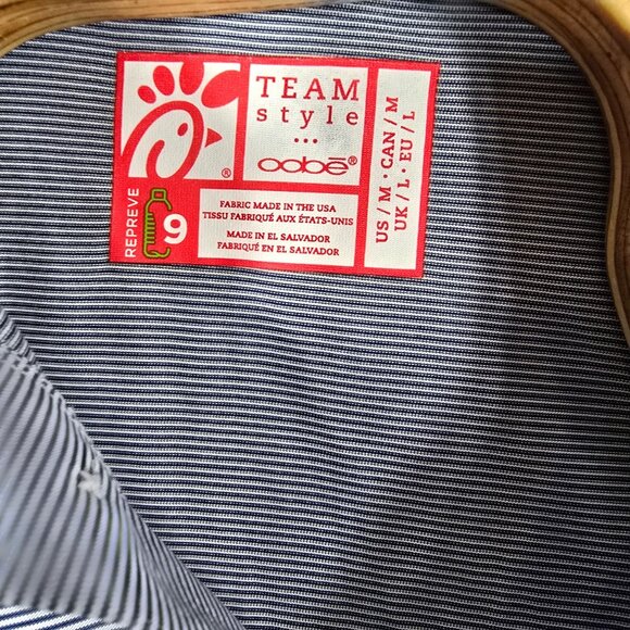 Oobe Chic Fil A Team Style Polo Shirts Medium Men's Short Sleeve Lot of 2 - Picture 6 of 7